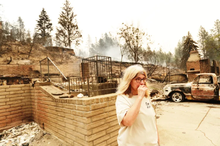 Eastern Washington fires burn 600 structures, force 60,000 to flee